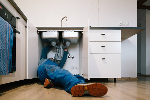 Professional Leak Detection technician working in Greenfield, NH